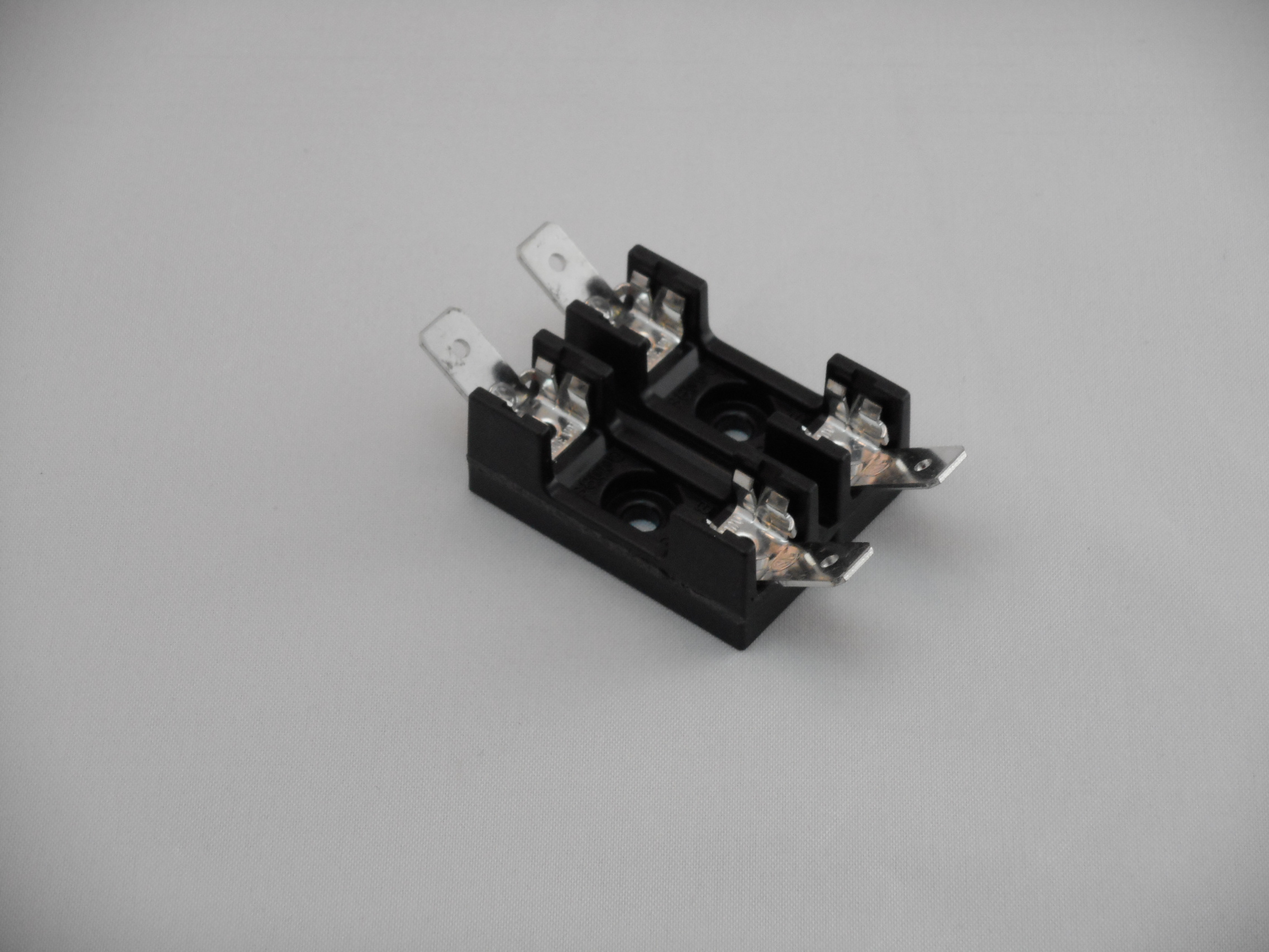 BK-S-8202-2 Fuse Holder (FH1003)