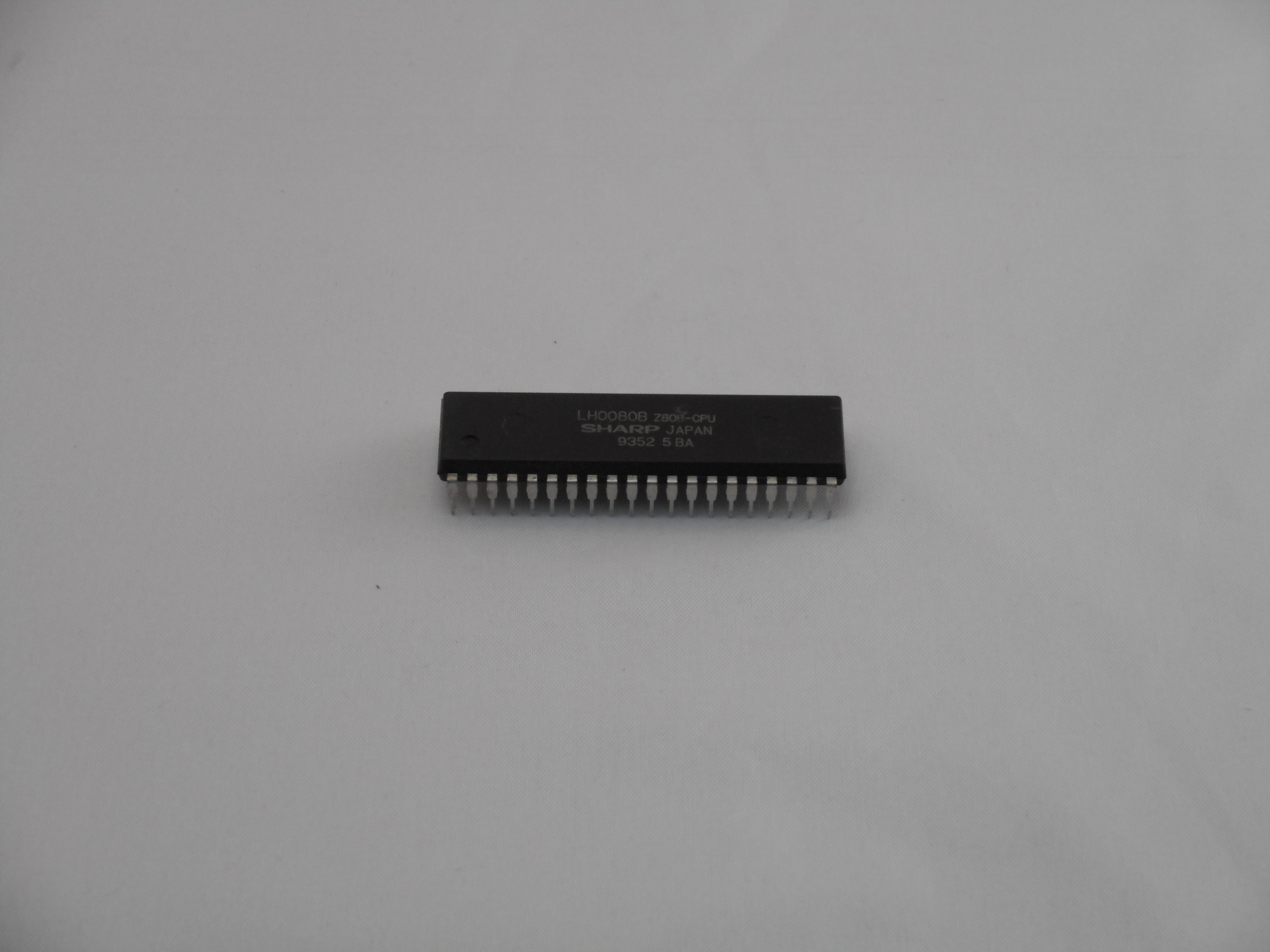 SHARP LH0080B Z80B CPU NOS