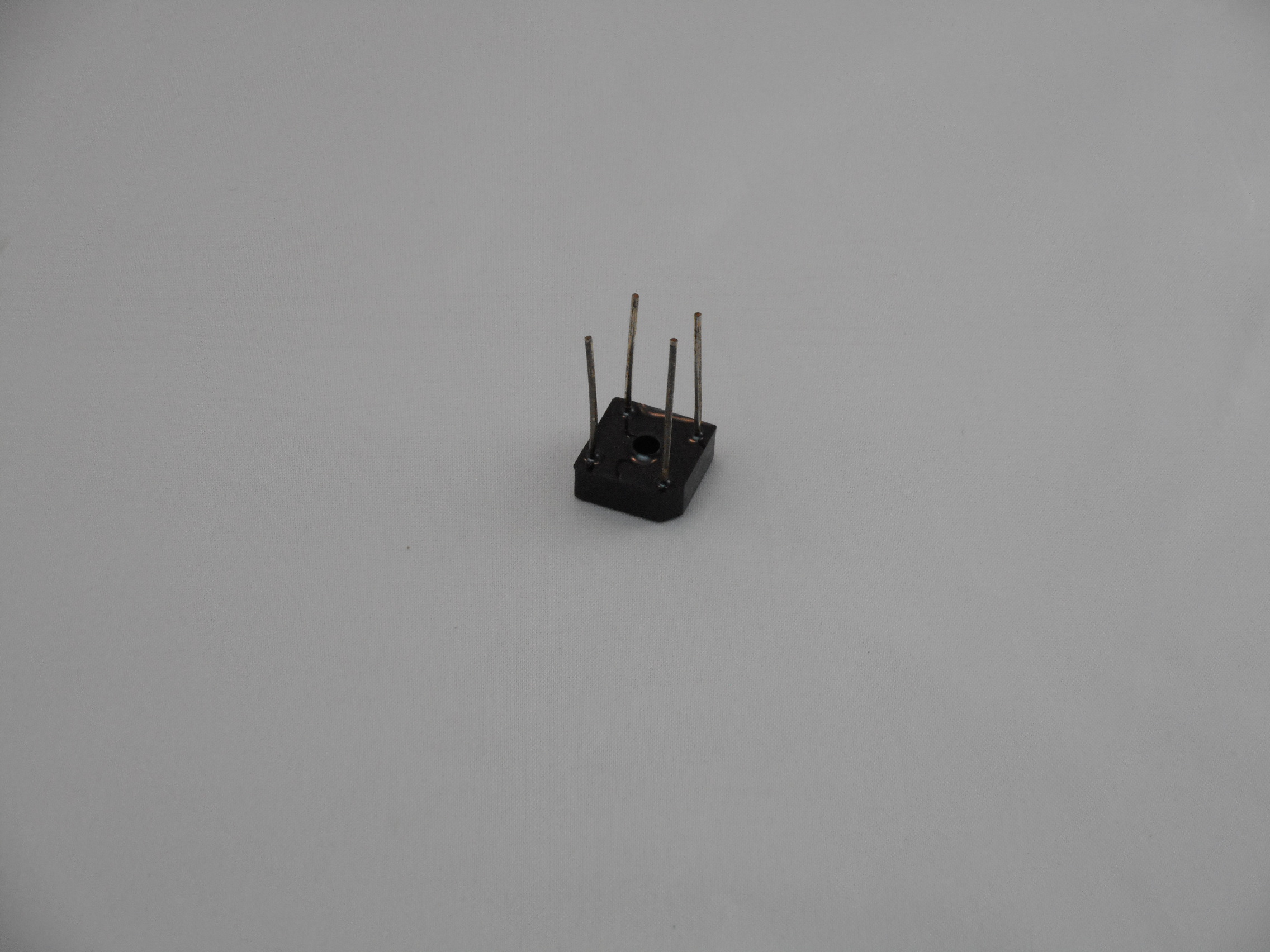6A 600V Bridge Rectifier wire leads (if out of stock use the 6A 800V or 6A 1000V)