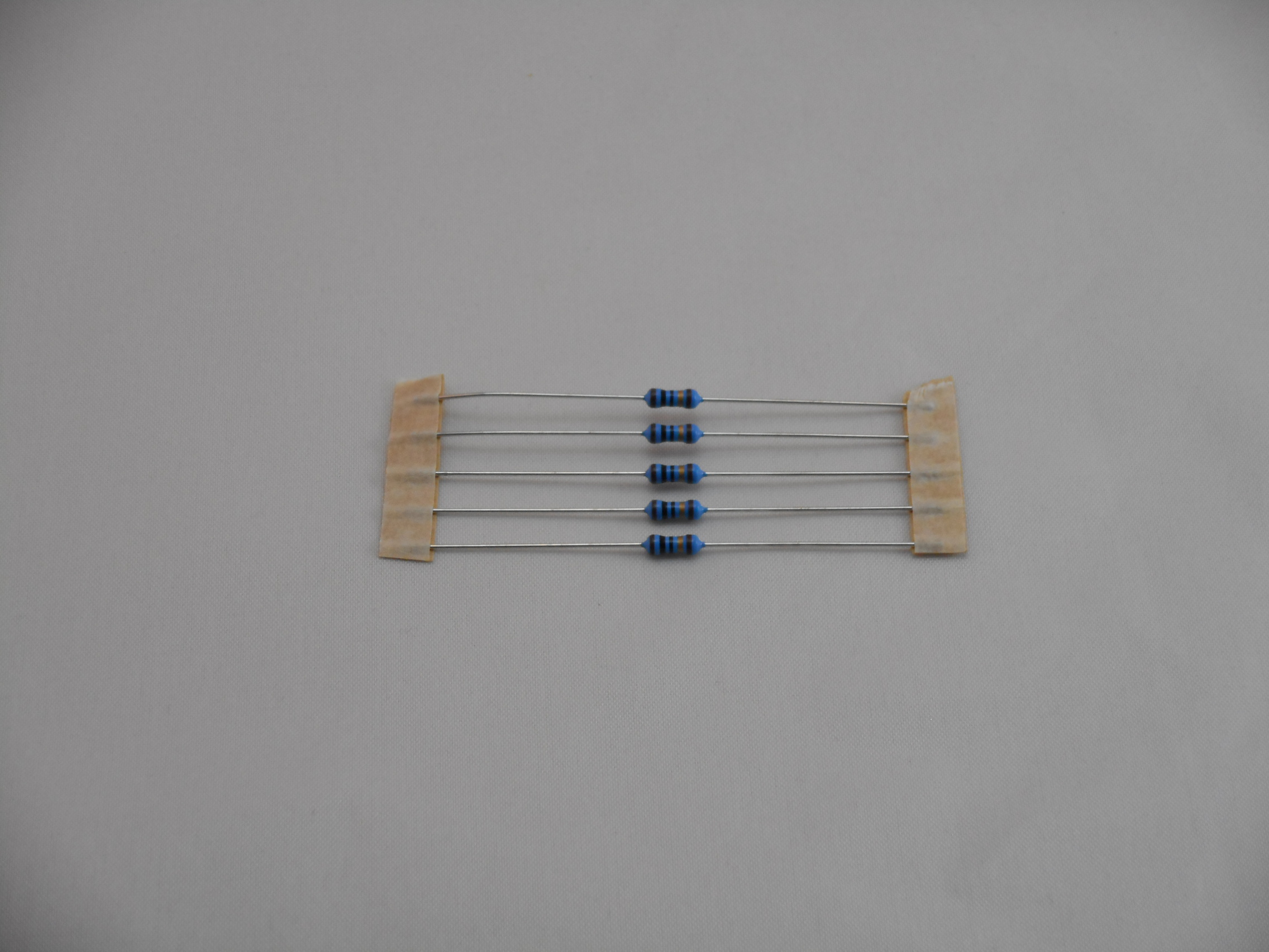 10 OHM 1/2 WATT RESISTOR (5 PIECES) (R1007)