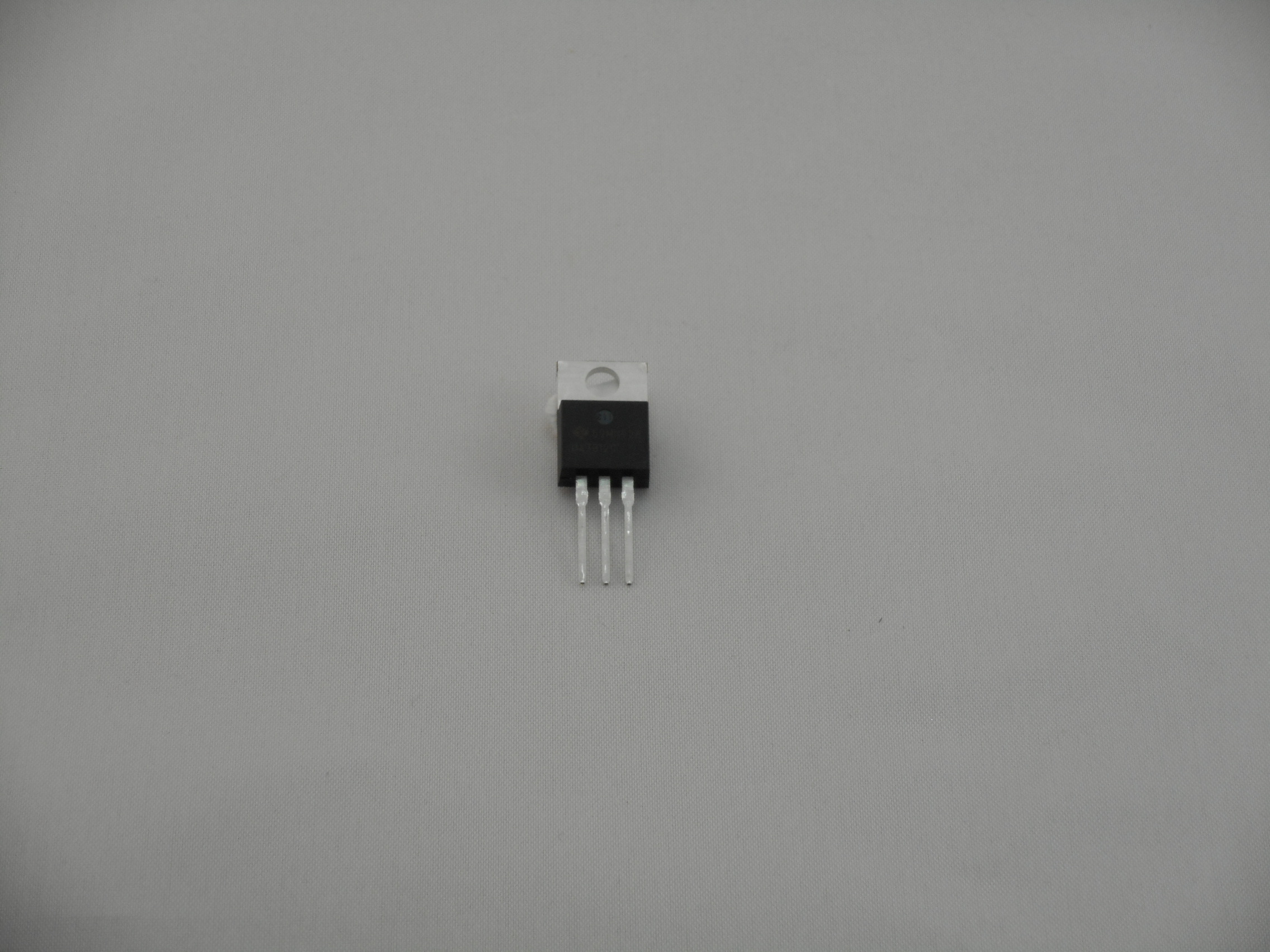 7812 Voltage Regulator