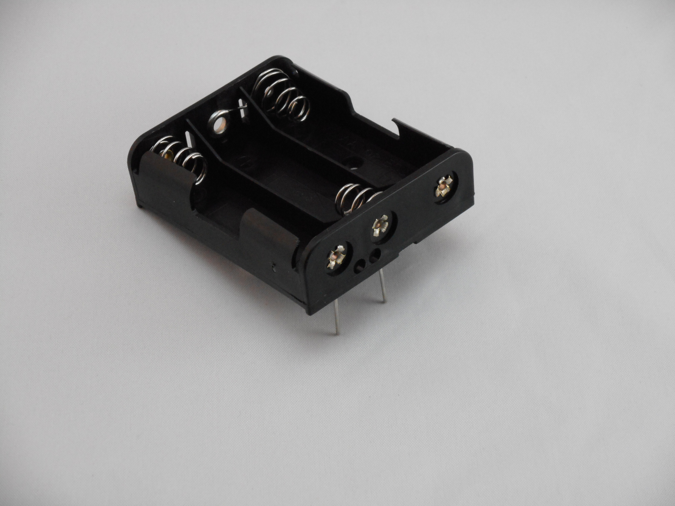 PCB Mount Battery Holder 3 Cell AA Batteries (BH1000)