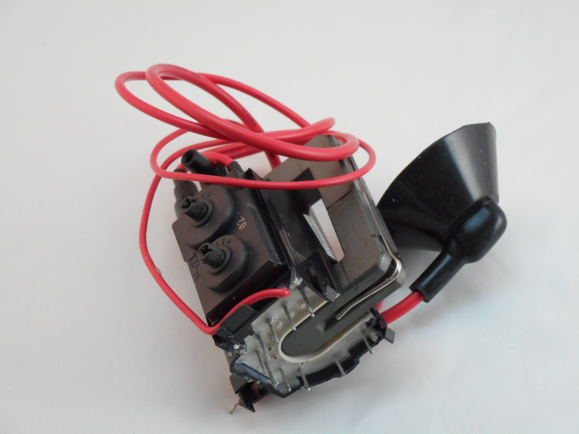 053X0528-001 Wells Gardner K7000 Series Flyback - Image 2