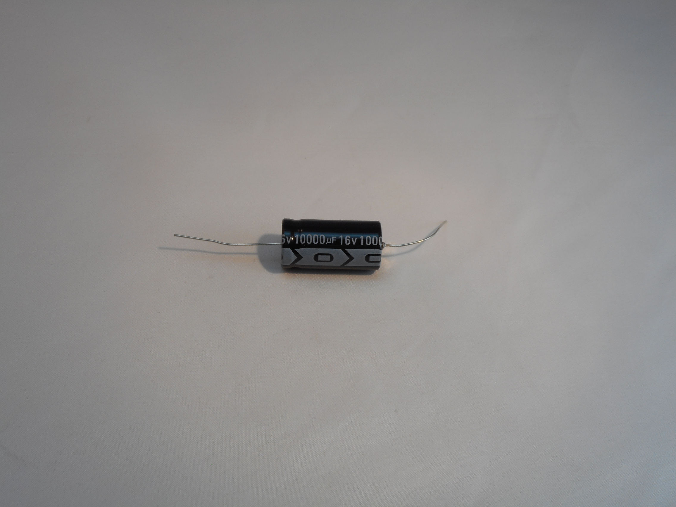 10,000uF 16V Axial Capacitor 105C