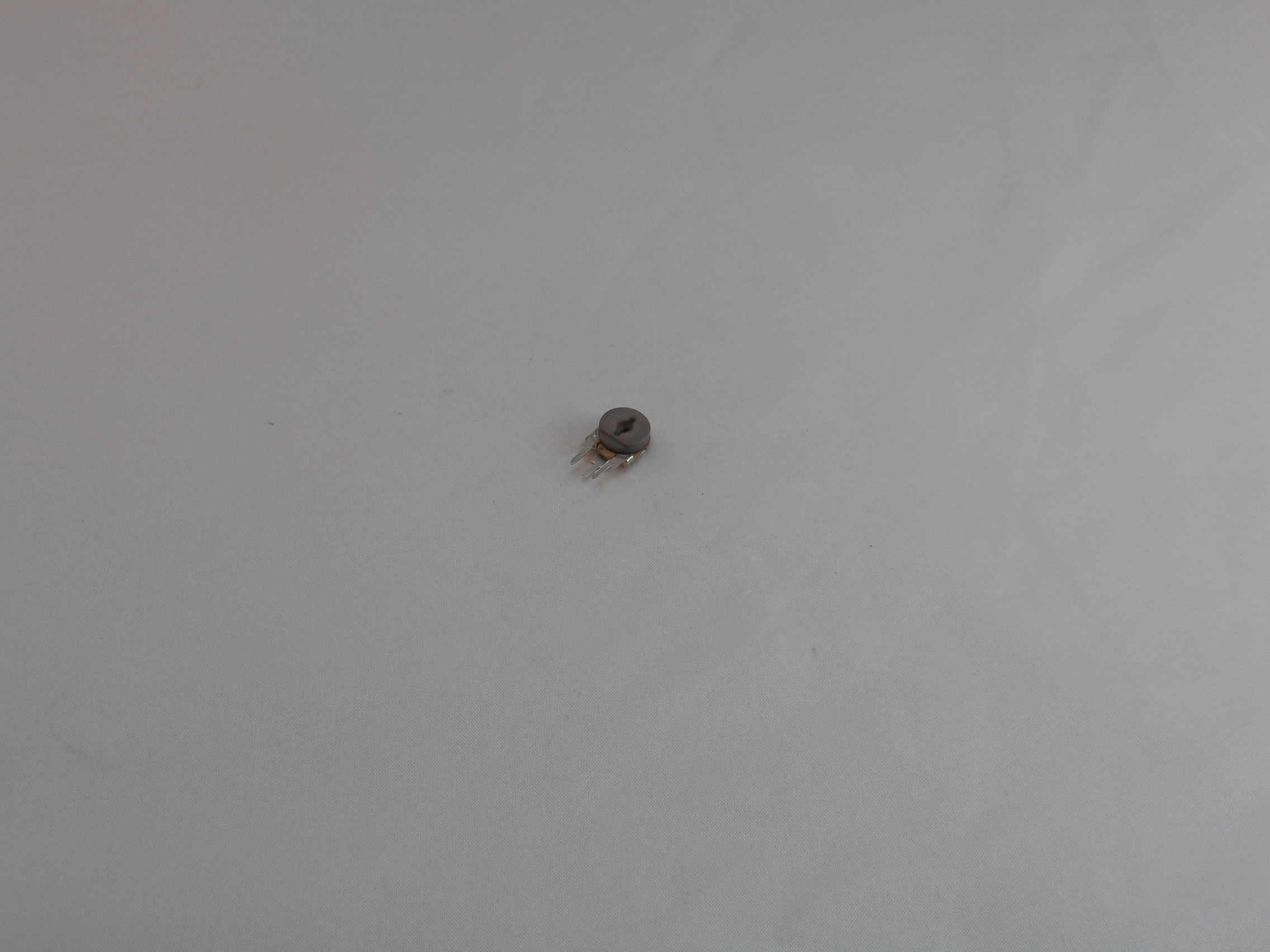 100K OHM TRIMMER POTENTIOMETER (P1021)