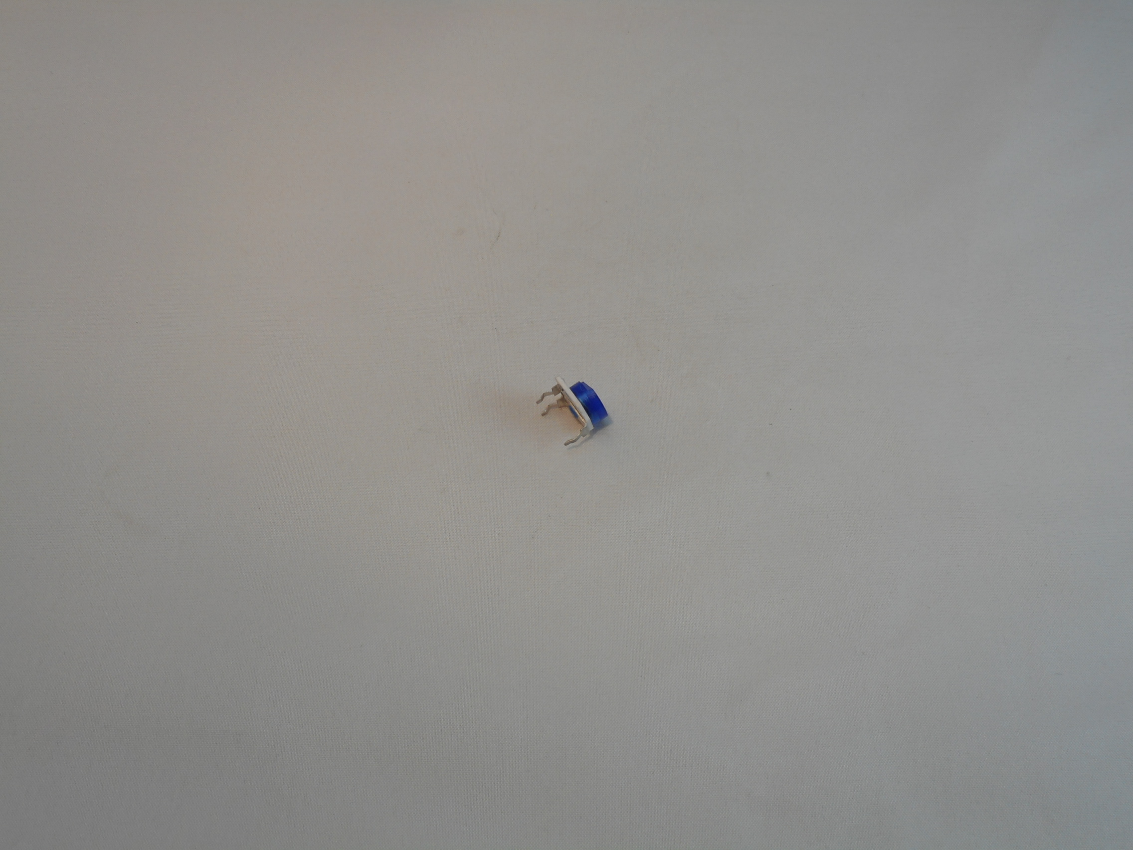 20K OHM TRIMMER POTENTIOMETER (P1015)