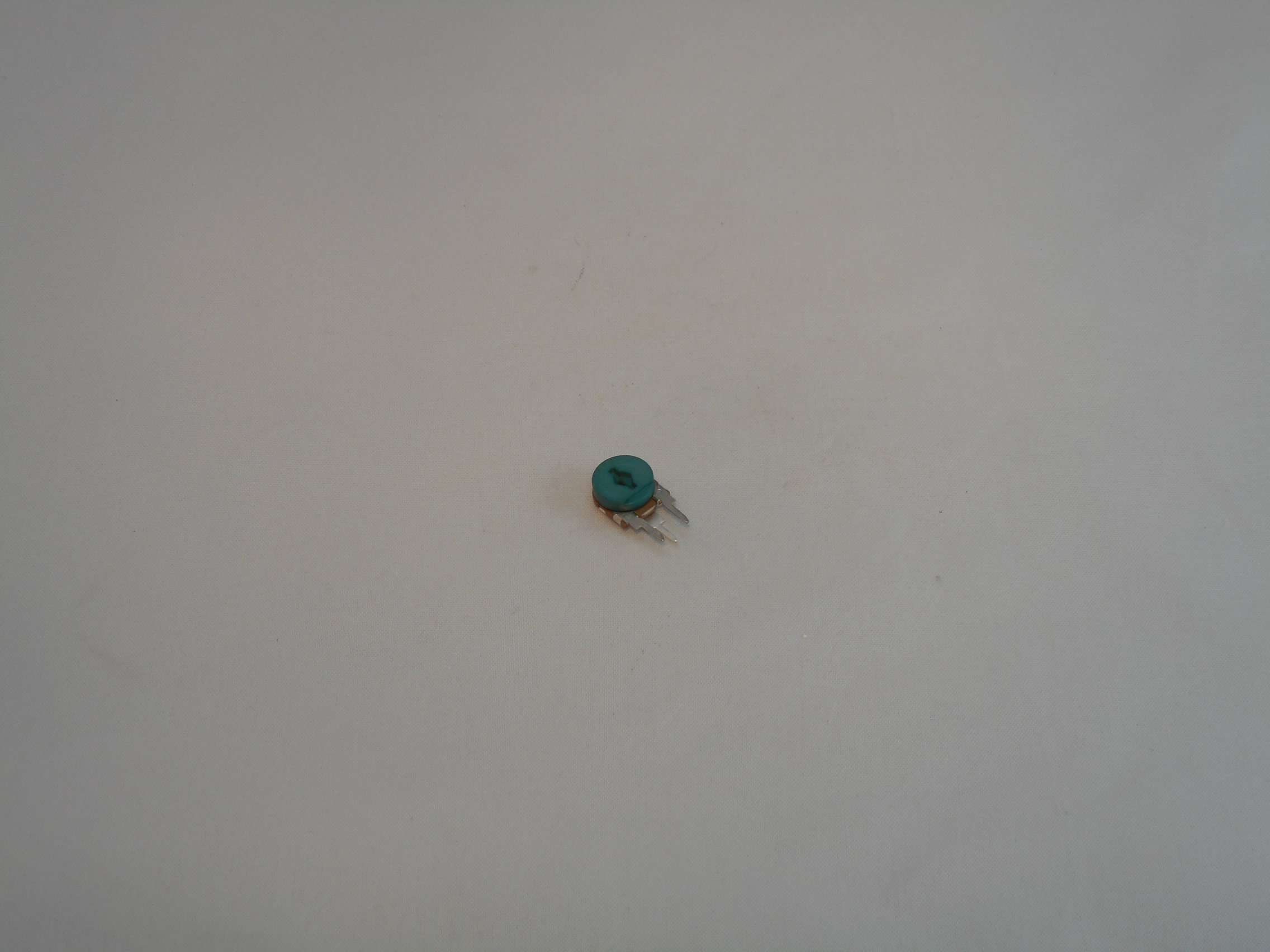 500 OHM TRIMMER POTENTIOMETER (P1019)