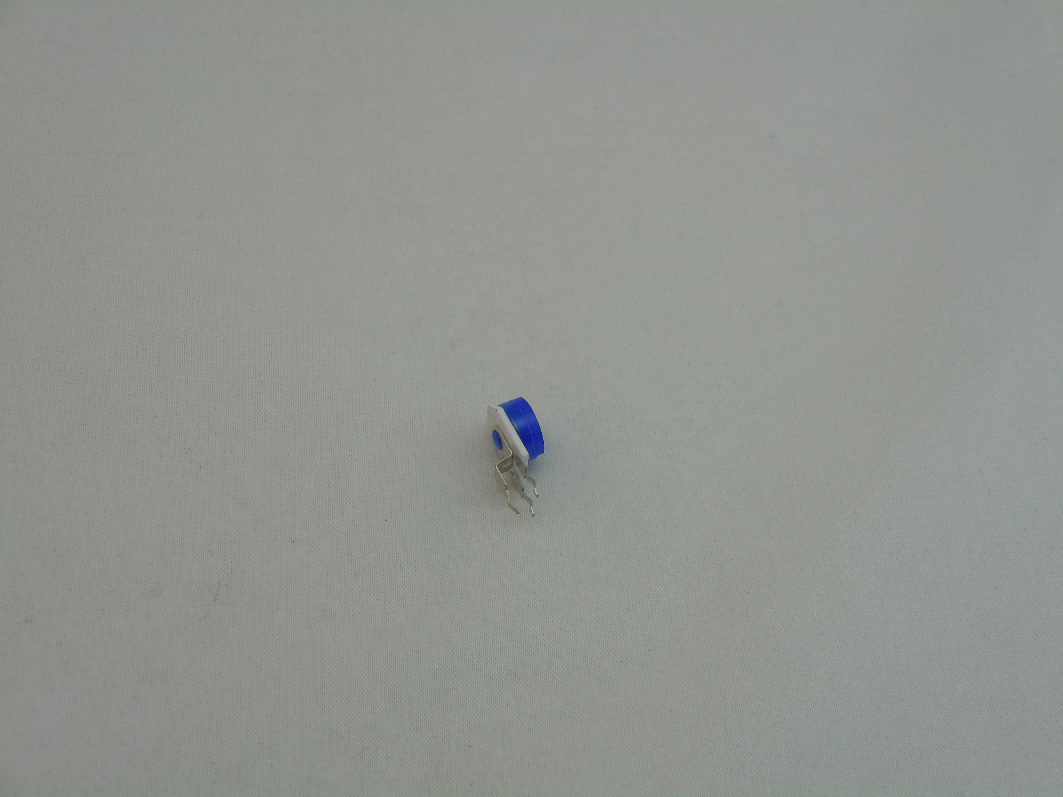 20K OHM TRIMMER POTENTIOMETER (P1044)