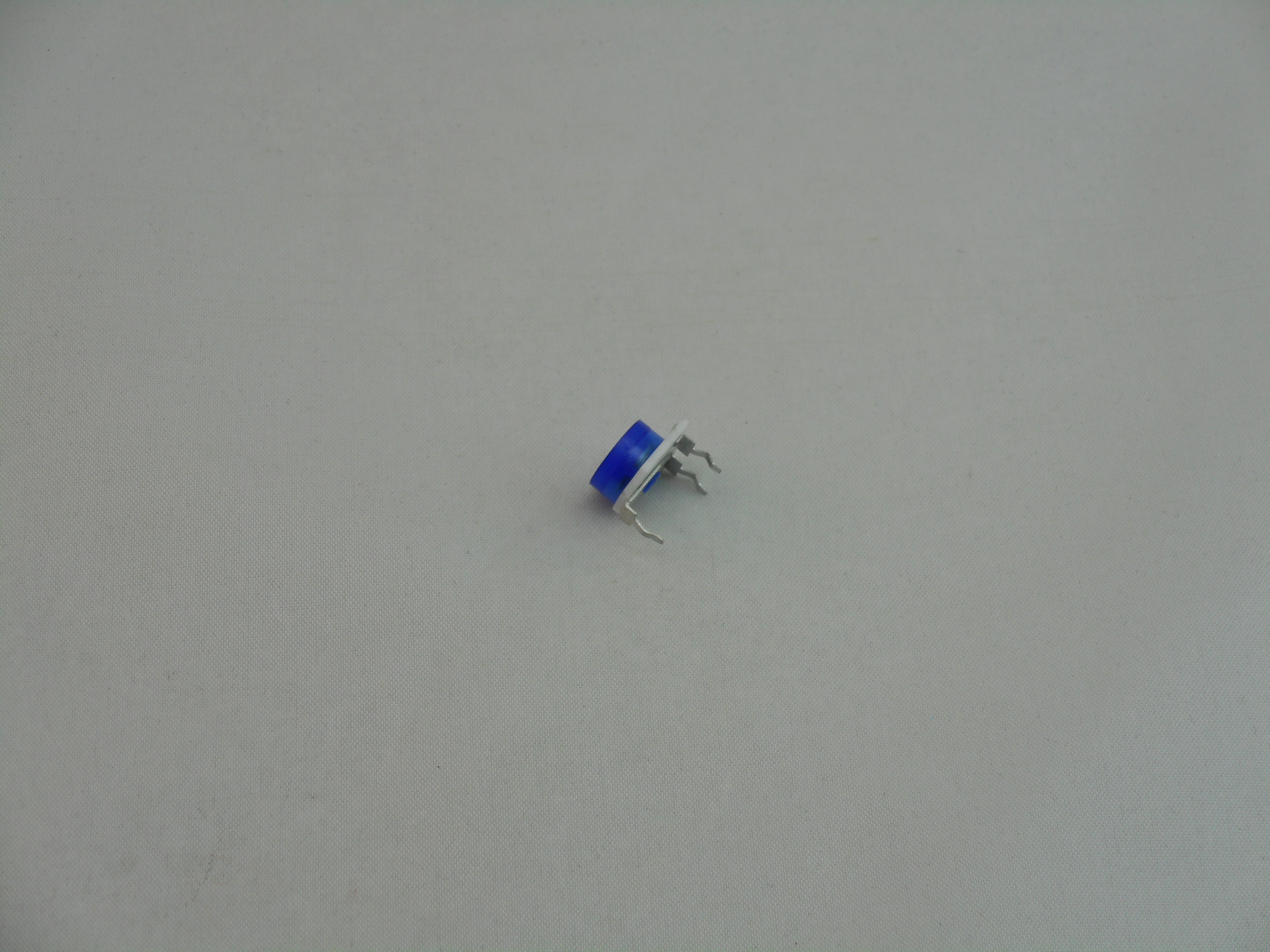220K OHM TRIMMER POTENTIOMETER (P1064)