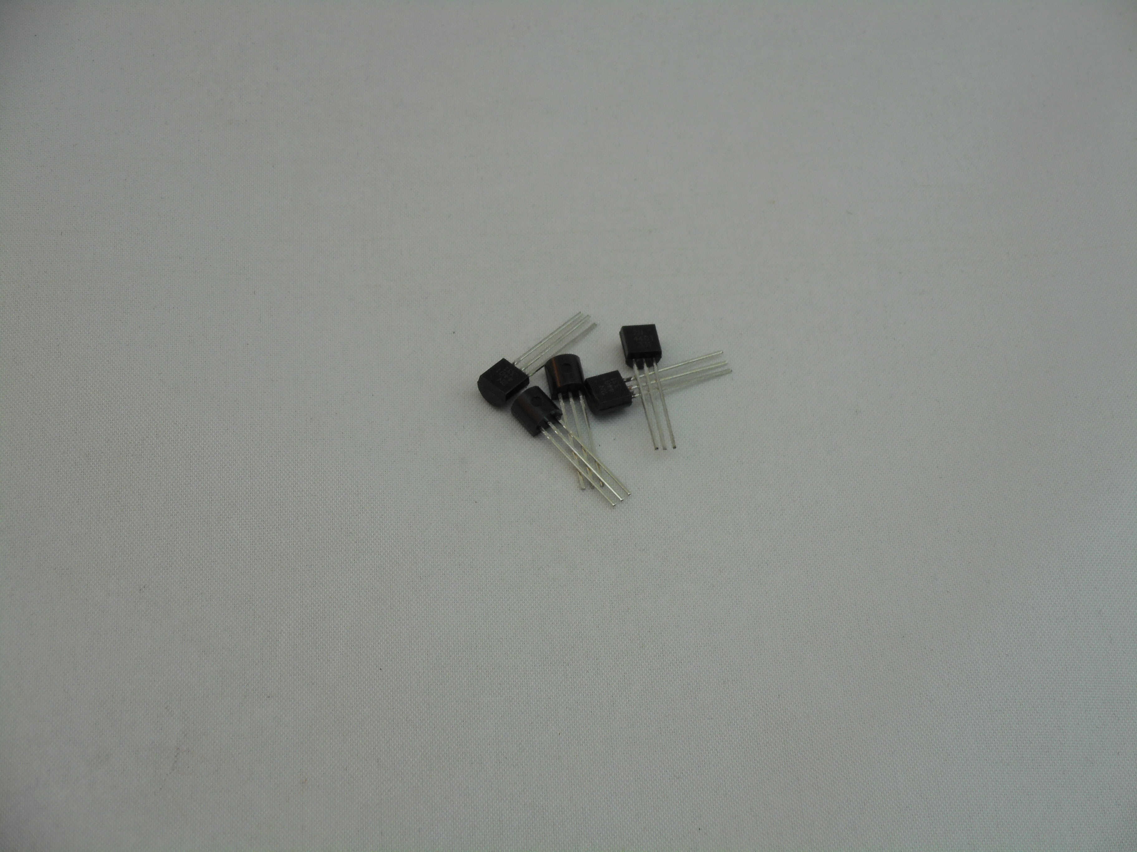 2N4401 (5 Piece Package)