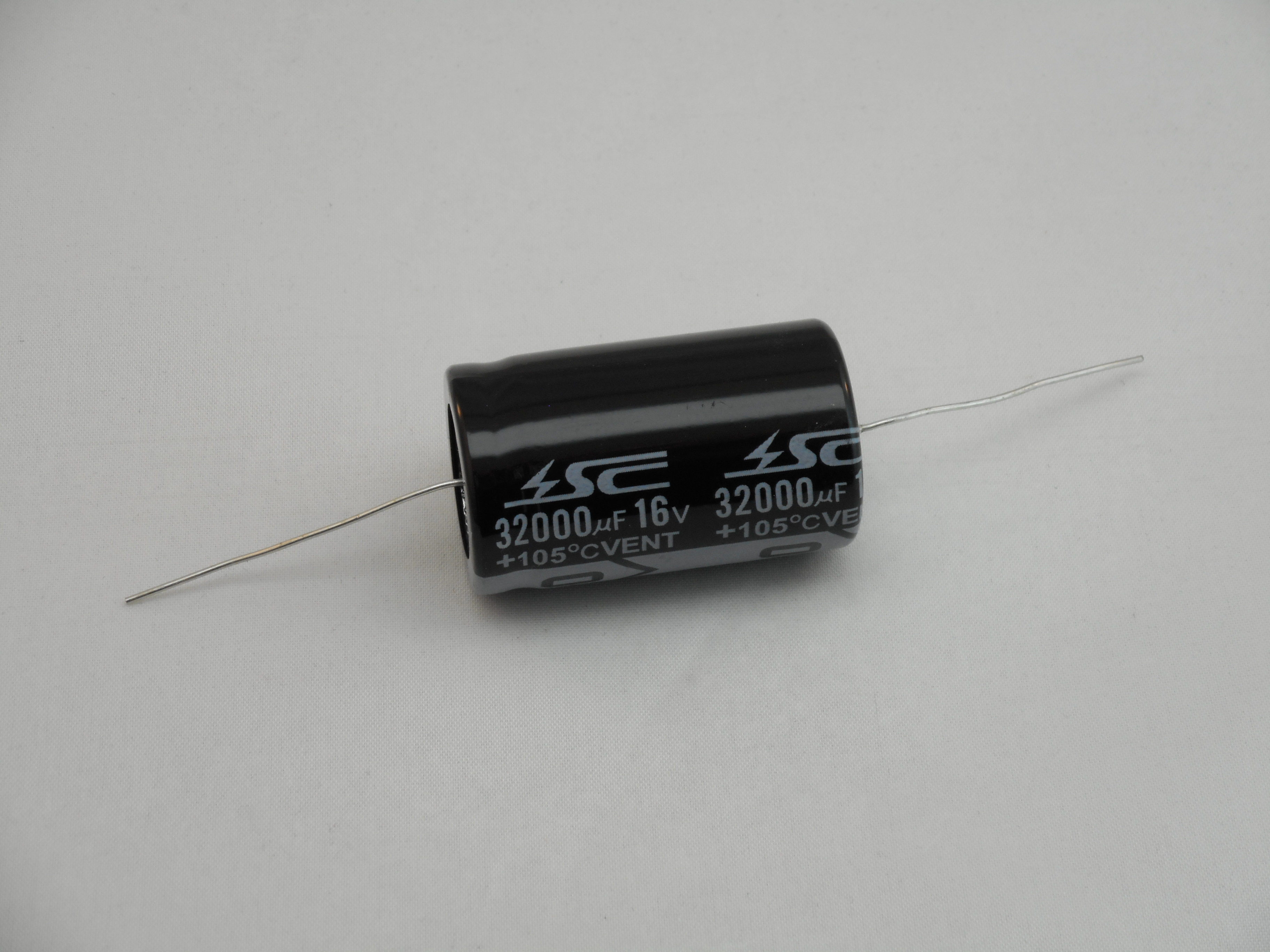 32,000uF 16V Axial Capacitor 105C