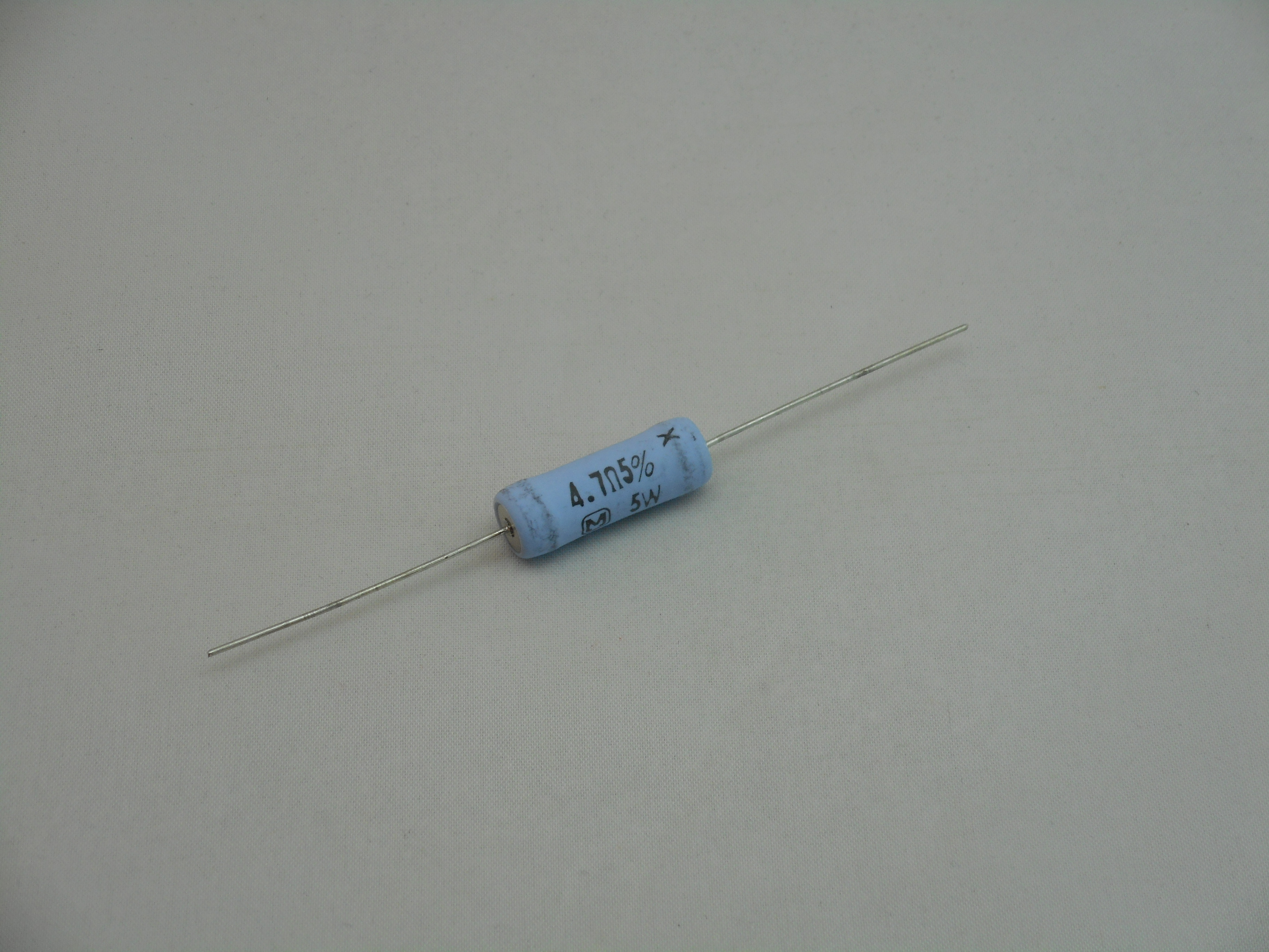 4.7 Ohm 5 Watt Metal Oxide Film Flameproof Resistor (R1027)