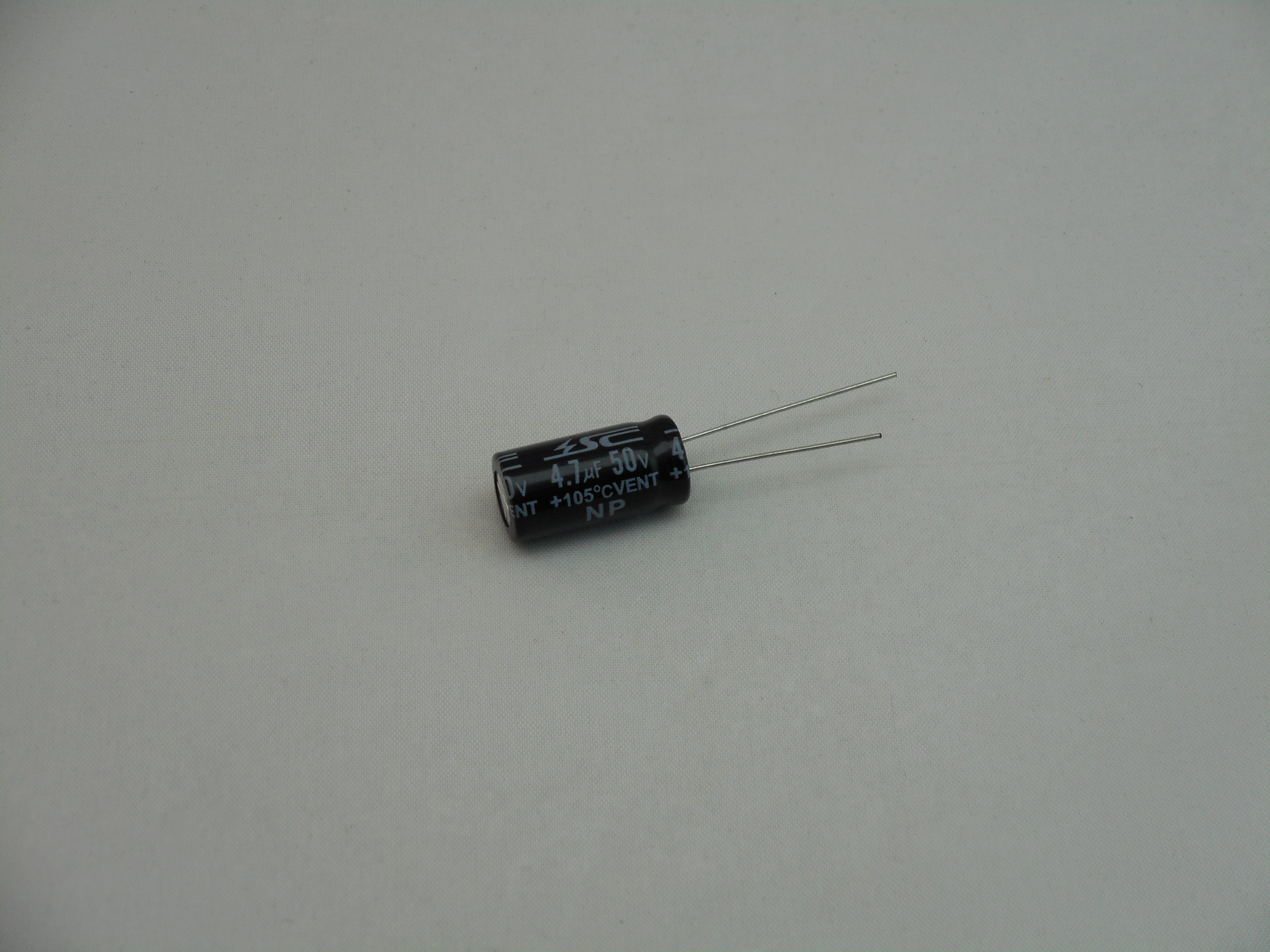 4.7uF 50V Non-Polar Capacitor 105C Radial DF 5%