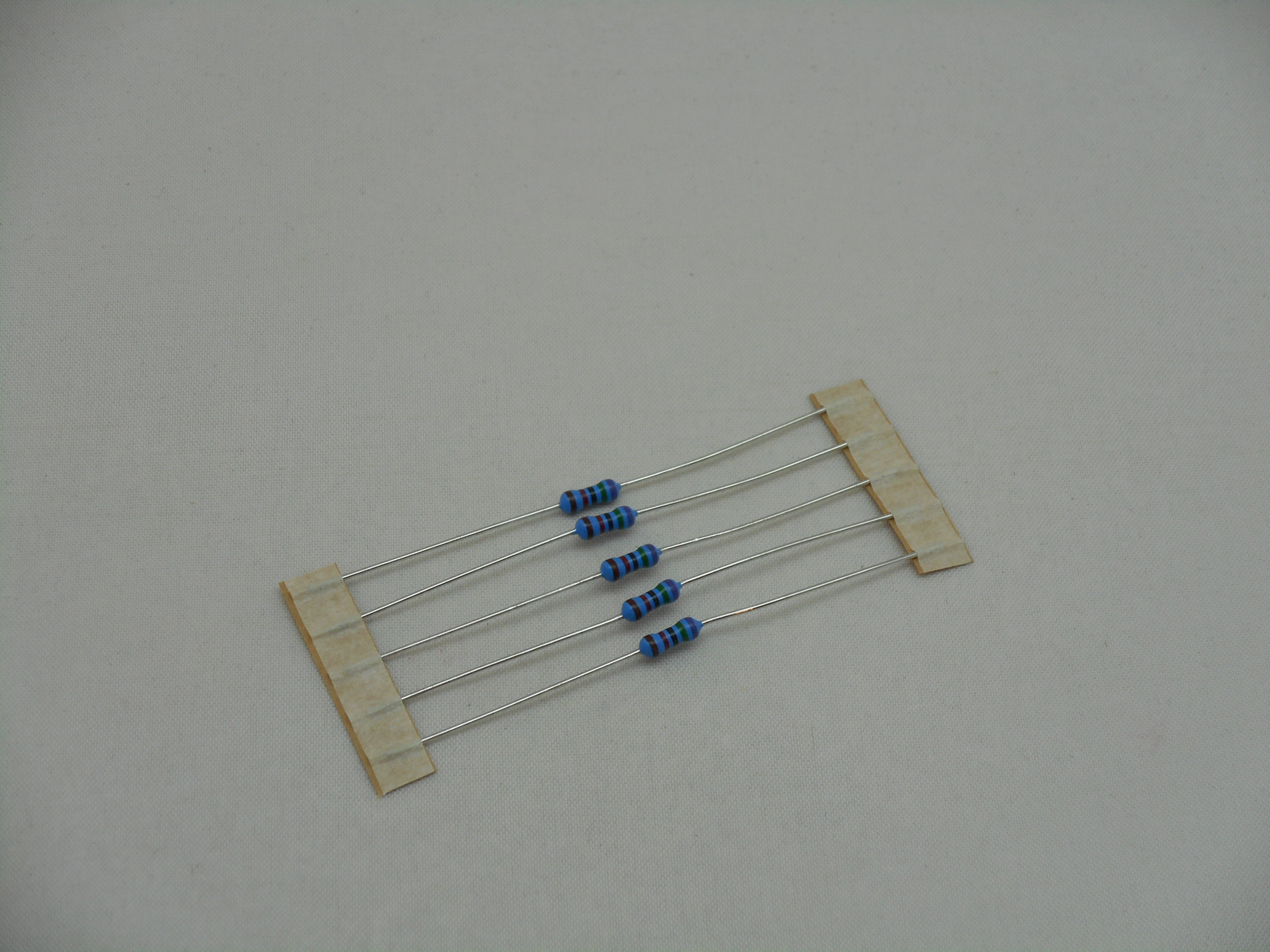 75K OHM 1/2 WATT RESISTOR (5 PIECES) (R1035)