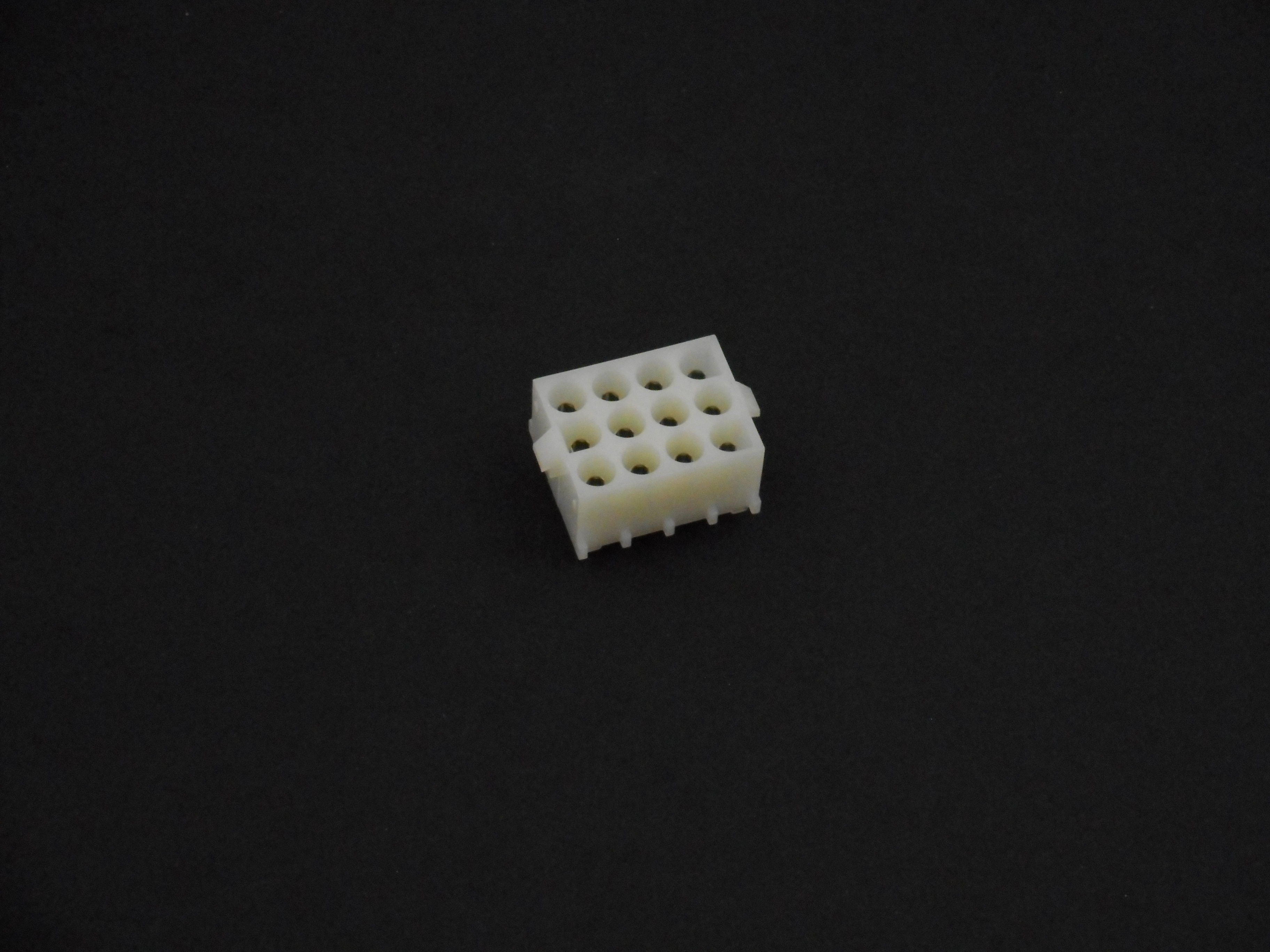 AMP 12 Pin Mate-N-Lok PCB Vertical Cap Socket Header (CE1001)
