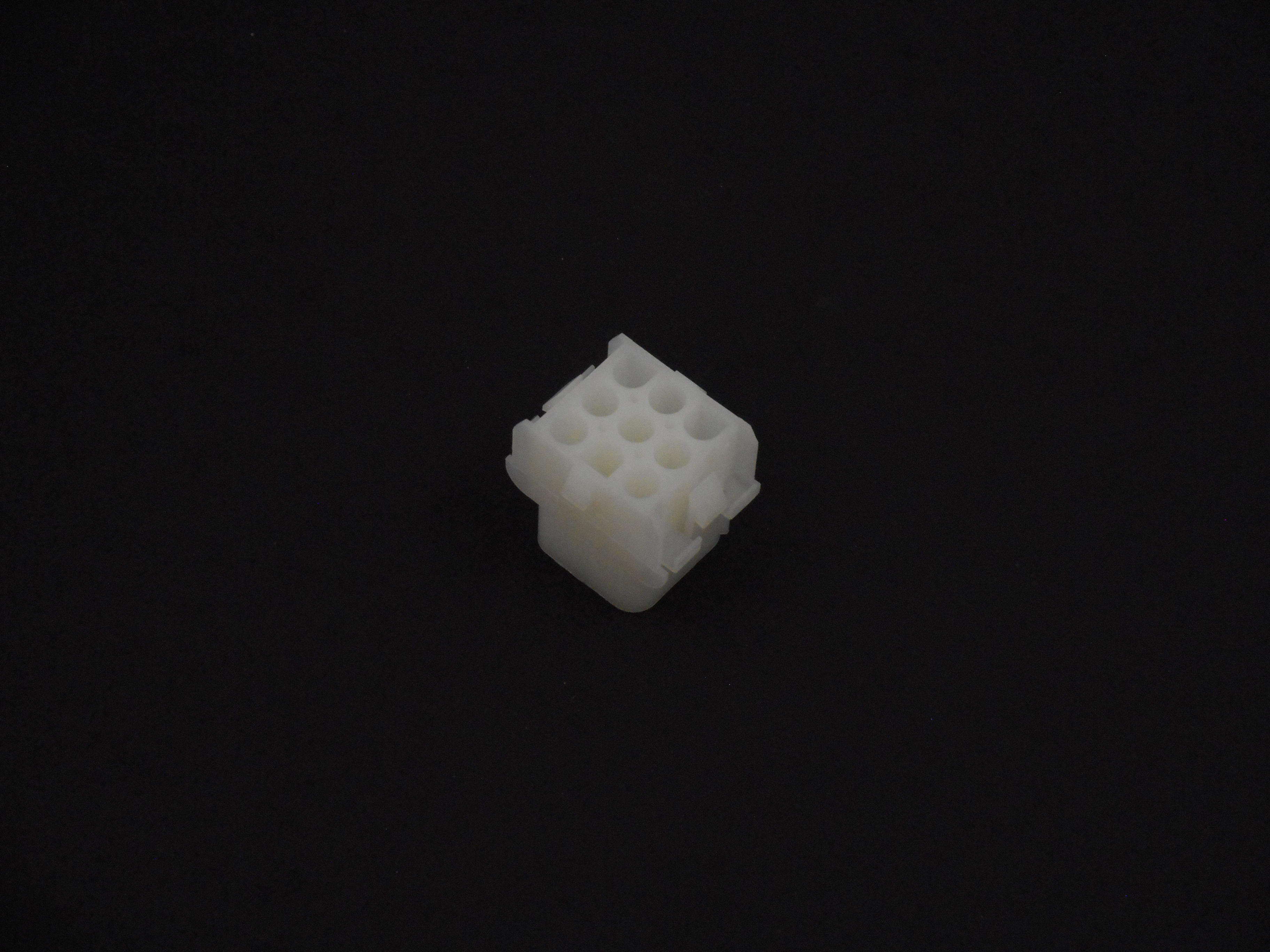 AMP 9 Pin Mate-N-Lok Female Cap Connector (CE1014)