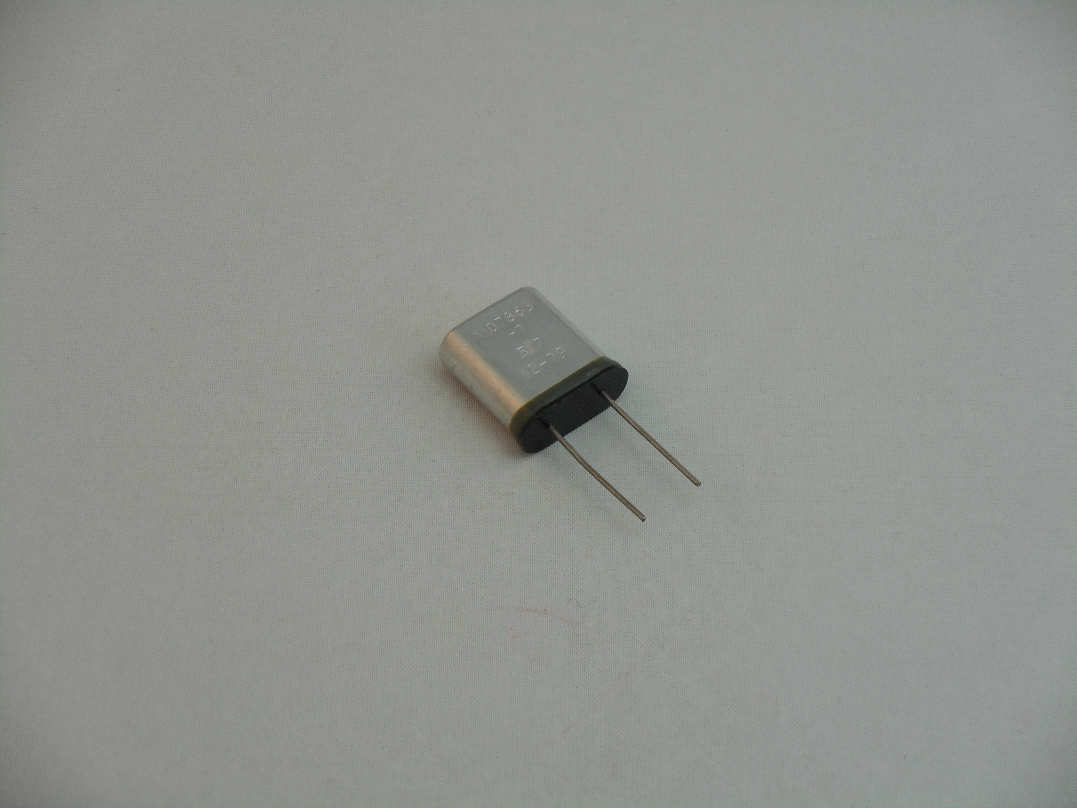 3579.545 Crystal (QC1002)