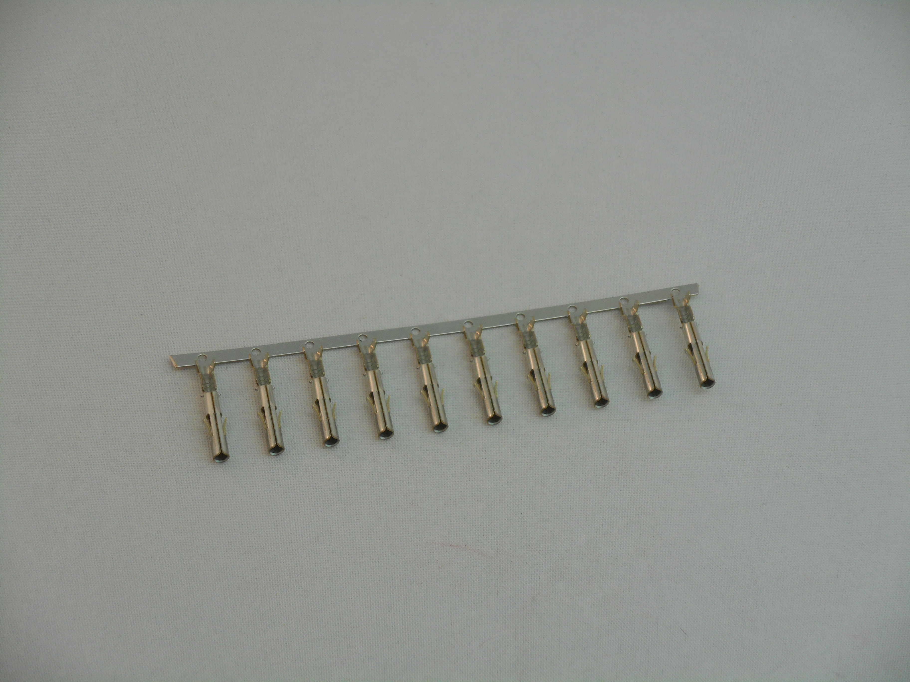 AMP Crimp Pins Female Socket 18-24 AWG (Cut Strip 10 pack) (CE1006)(CD1004)