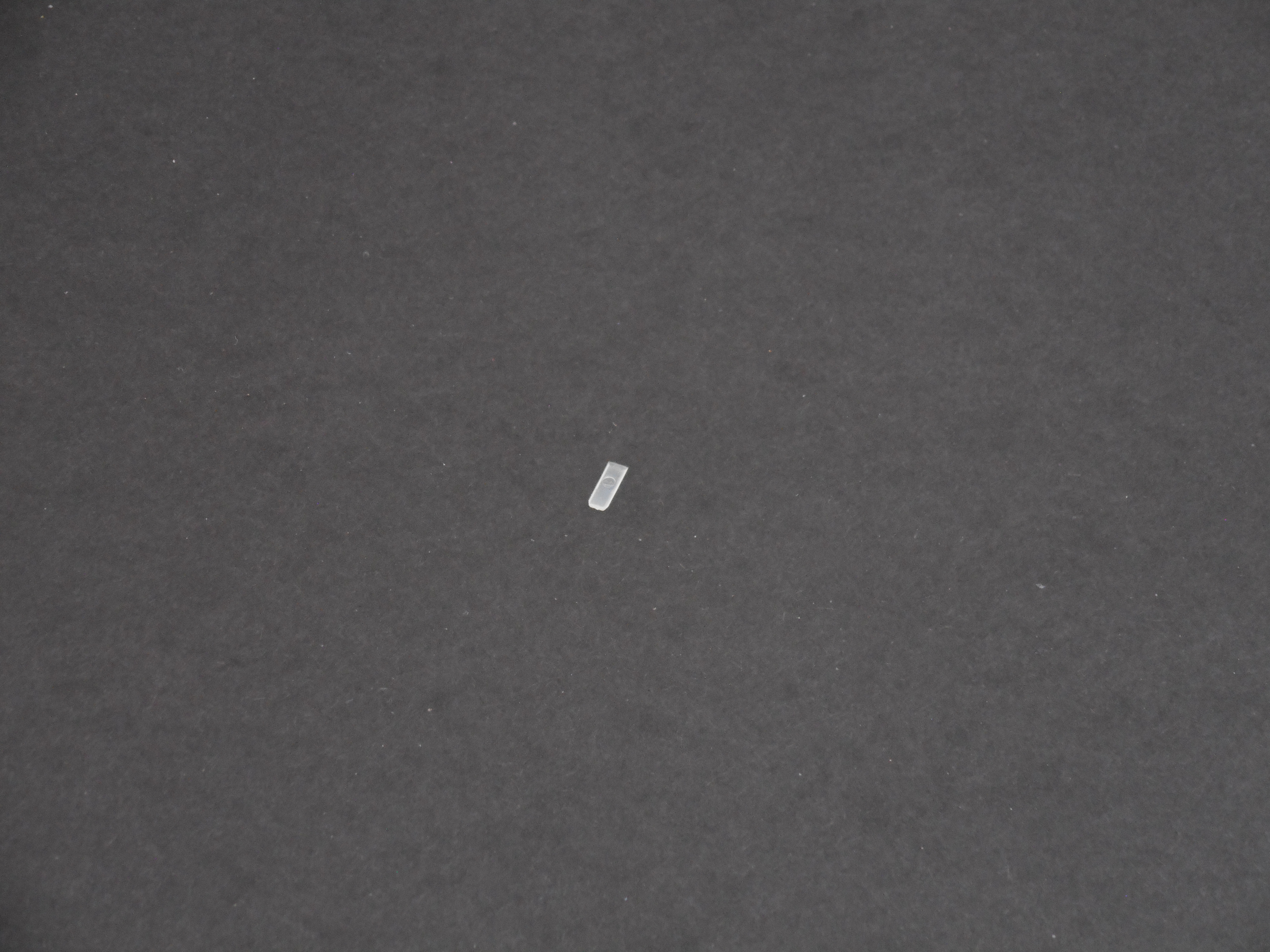 AMP Leaf Edge Connector Housing Polarizing Key (AD1009) (CK1002)