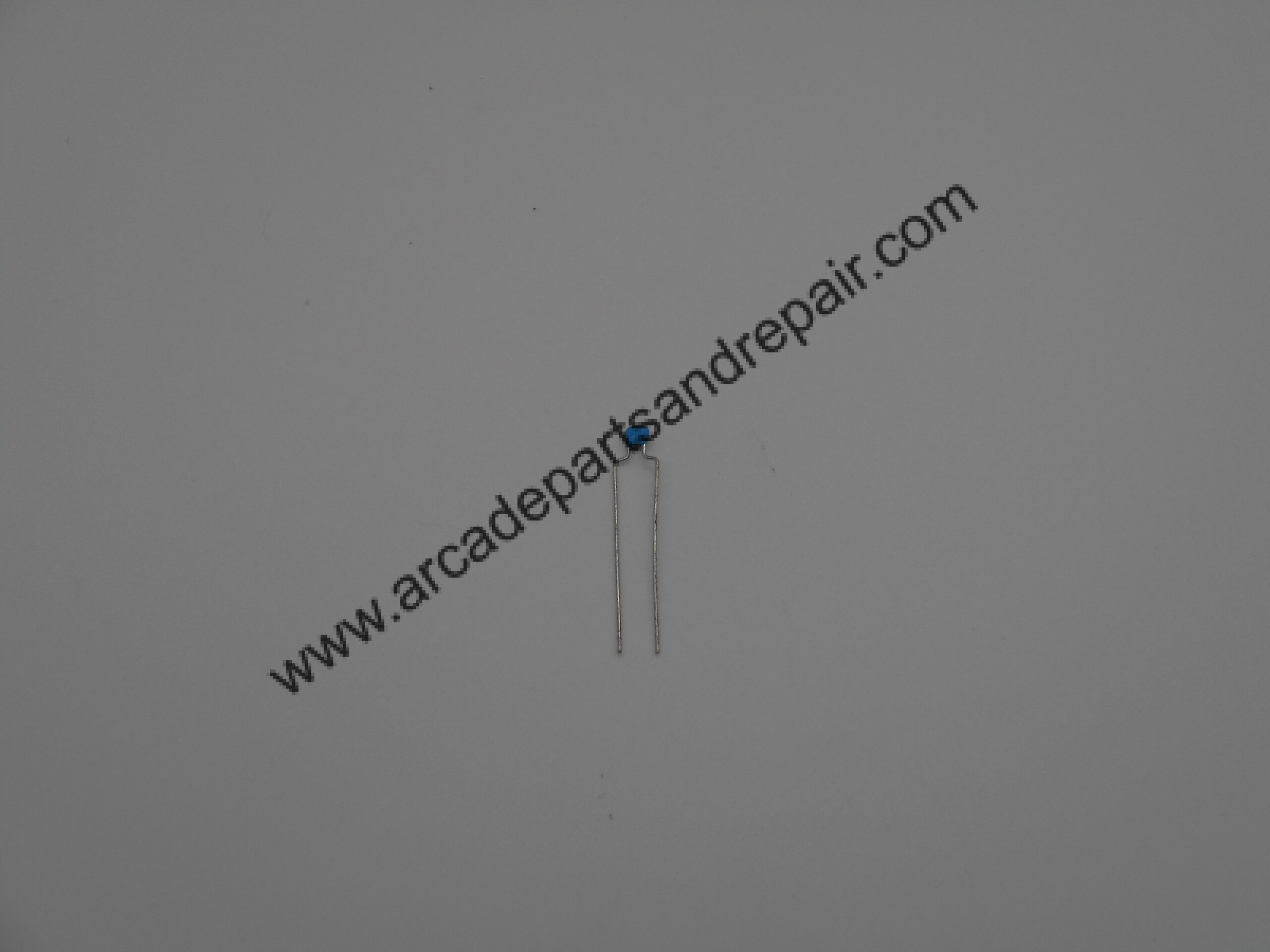 .0015uF 100V Ceramic Disc Capacitor (MC1085)