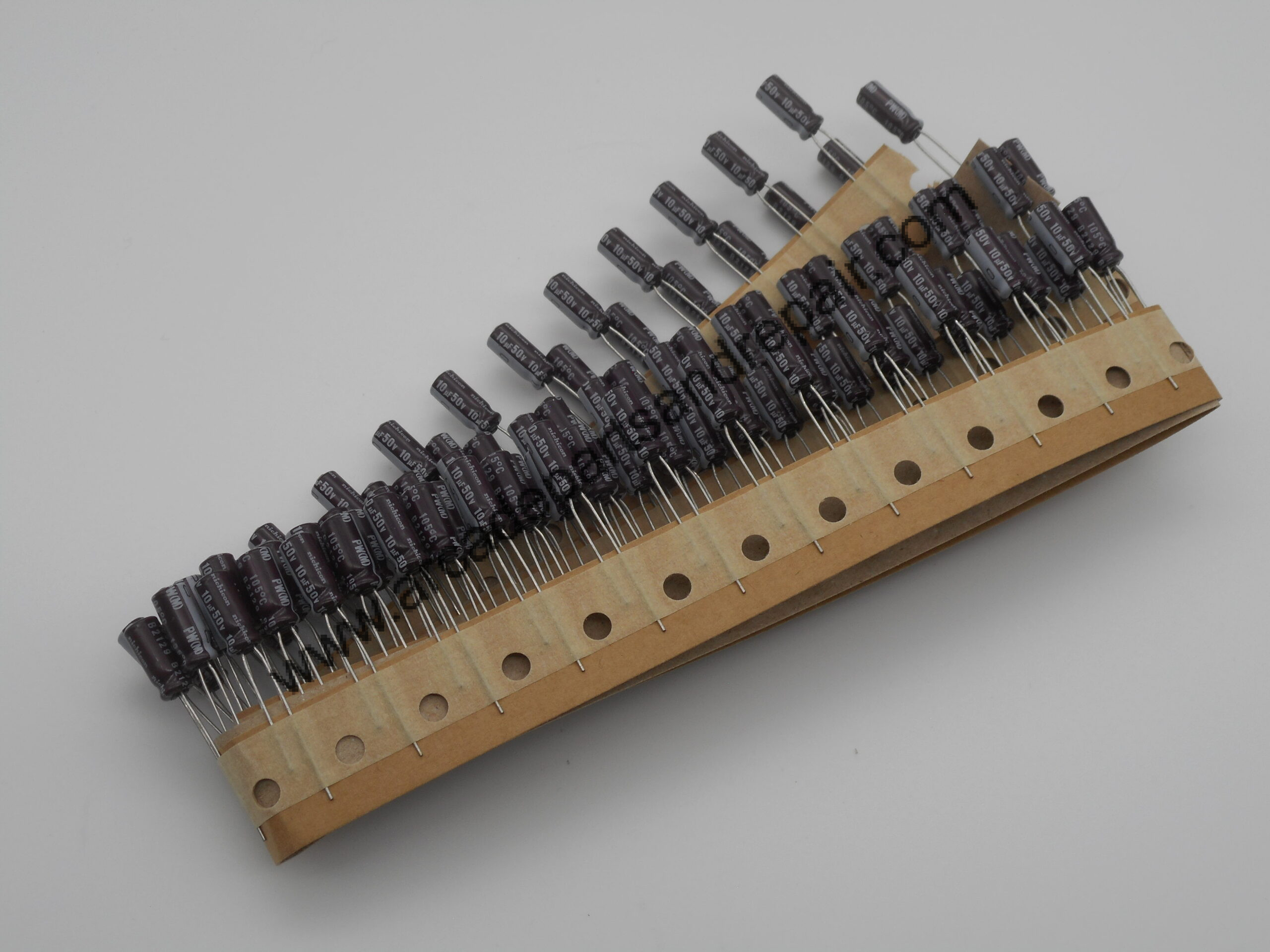 10uF 50V 105C Nichicon (100 Pack)